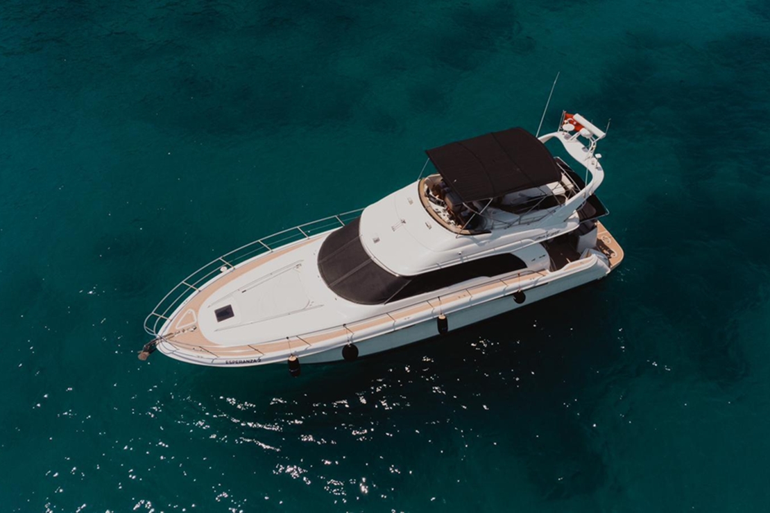 Alanya Yacht Rental 16m Sea Ray 480